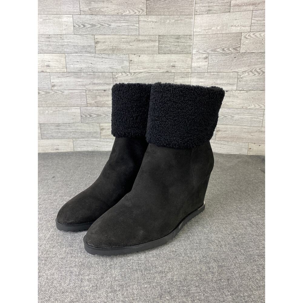 New DKNY POWELL WEDGE Black Suede Faux Shearling Lined Women’s Boots Size 10M